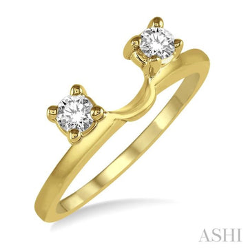 1/4 Ctw Round cut Diamond Wrap Ring in 14K Yellow Gold